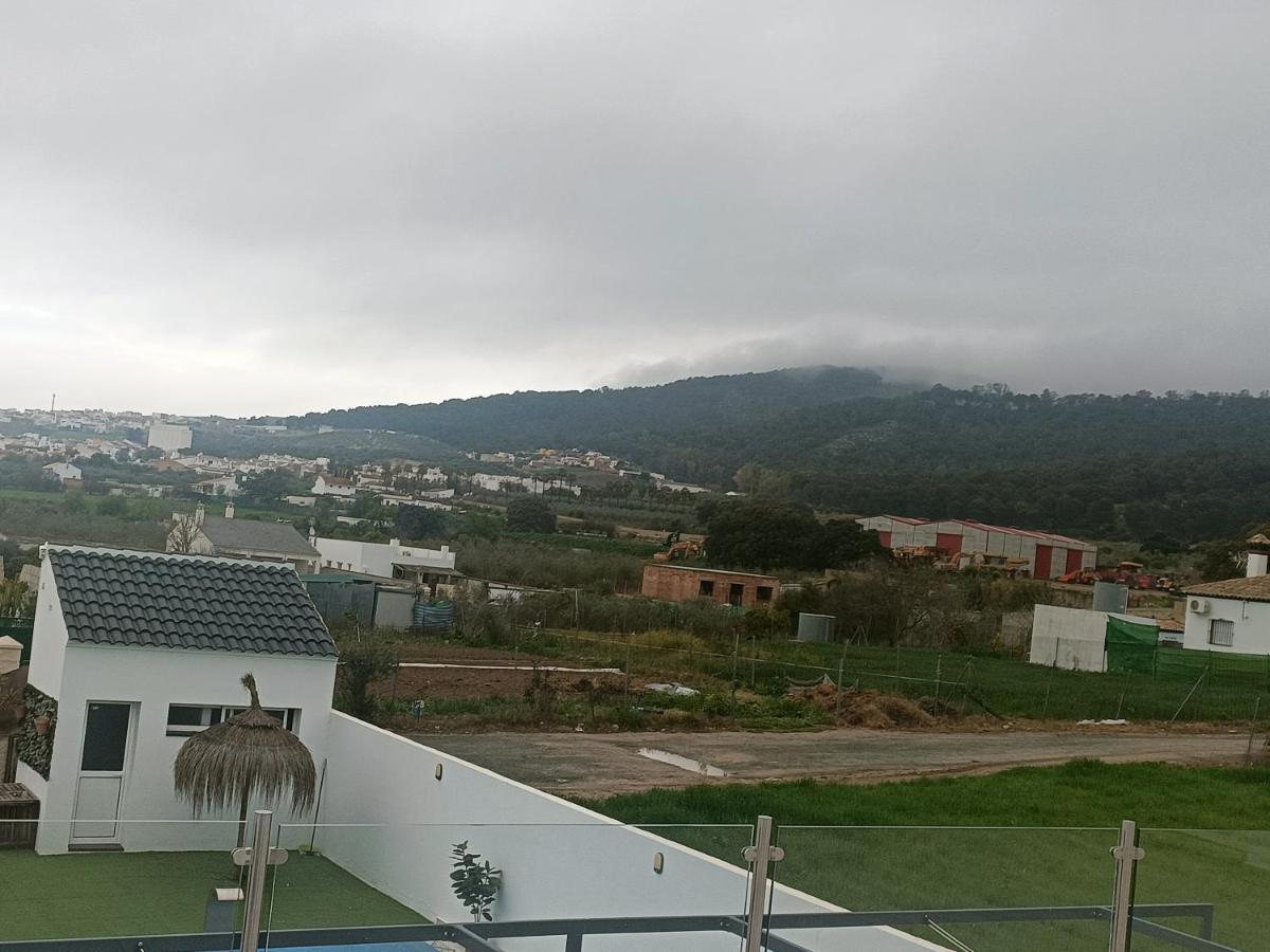 Chalet En Montellano מראה חיצוני תמונה